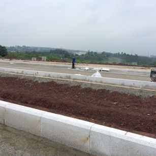 内江花岗岩路沿石在市政道路上的应用