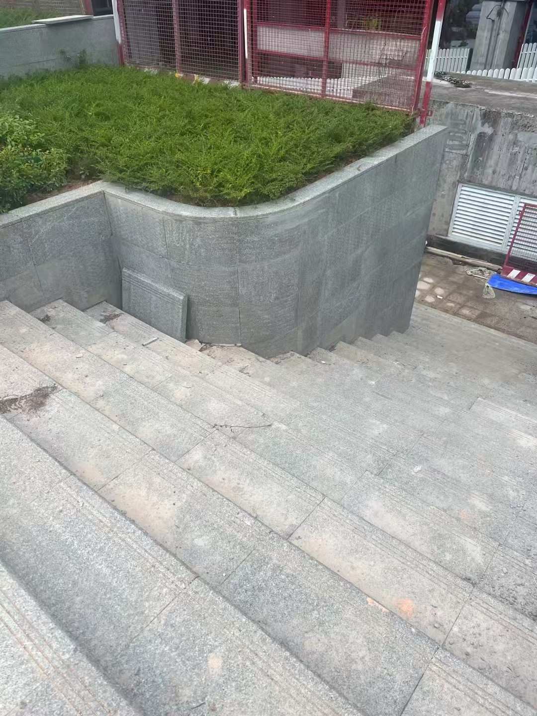 内江 芝麻黑火烧面铺装案例