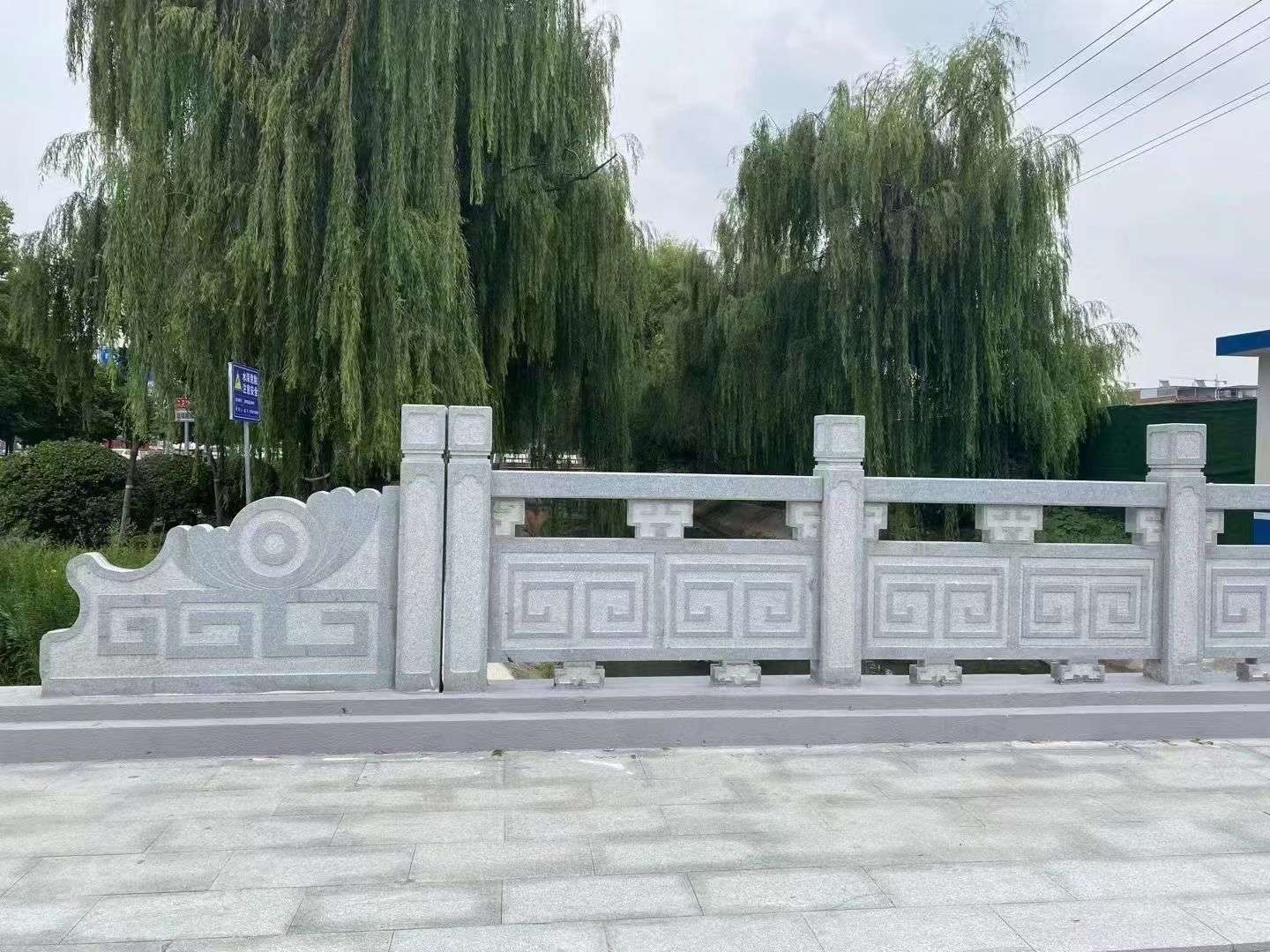 内江 芝麻灰桥栏杆、河道栏杆安装效果