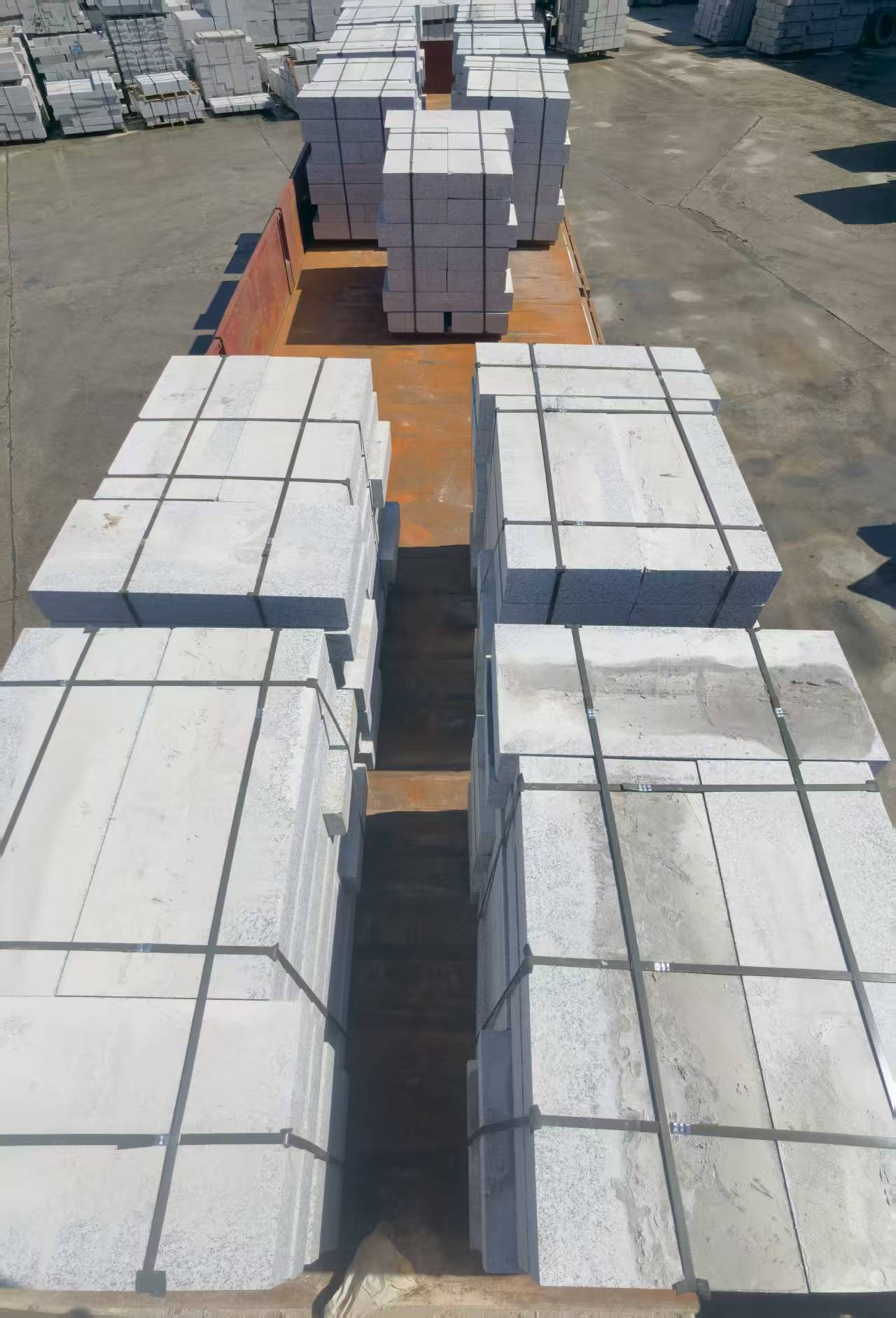 内江 路沿石装车出货