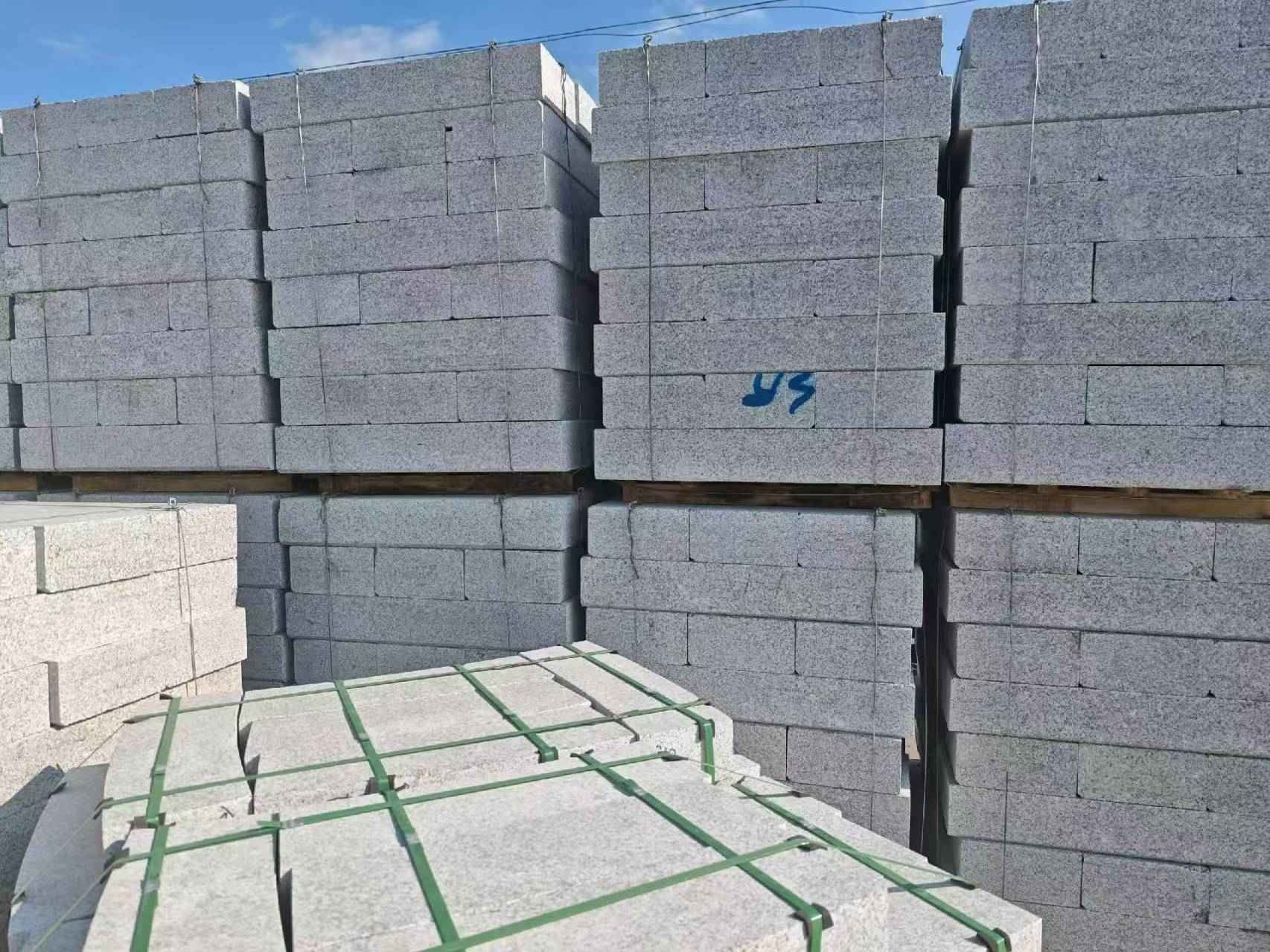 内江 路沿石，路侧石-尺寸标准、颜色均匀